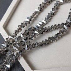 Кришталь трикутник 6*3.5 сірий прозорий, 30 см, ціна за шт.
